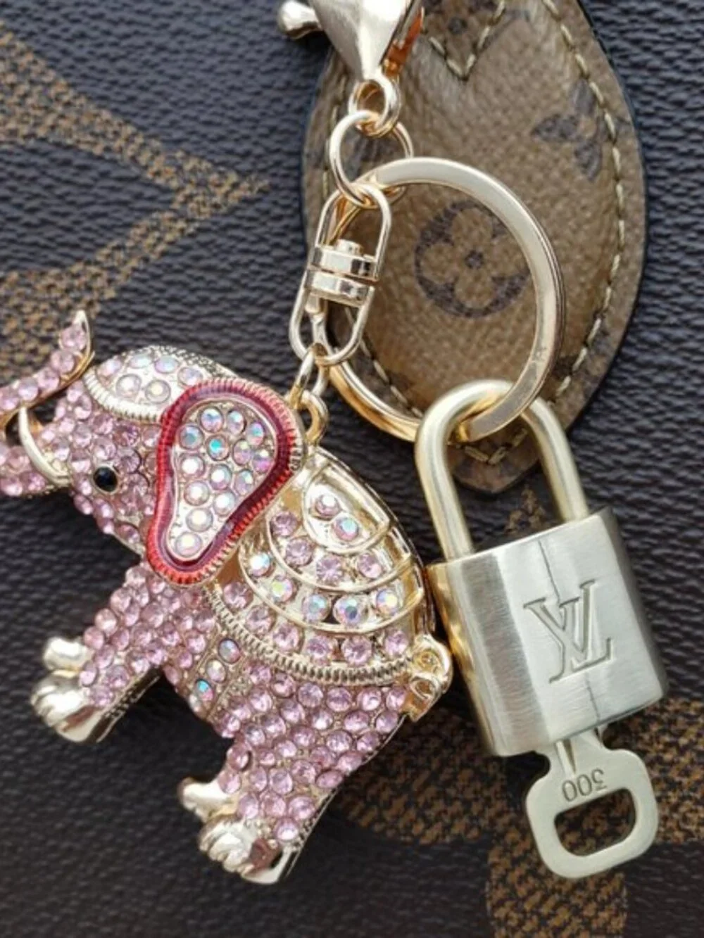 LV Gold Padlock & Key 🔒 Authentic Louis Vuitton Bag Unbranded Elephant Charm